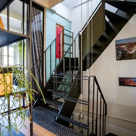 Your Own Floor In Authentic Picturesque Dikehouse Apartment Amsterdam