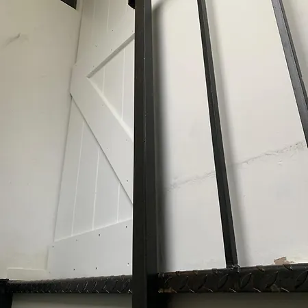 Your Own Floor In Authentic Picturesque Dikehouse Lägenhet