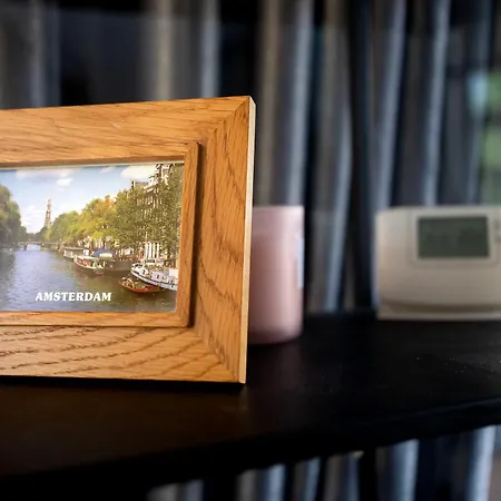 Your Own Floor In Authentic Picturesque Dikehouse Lägenhet *