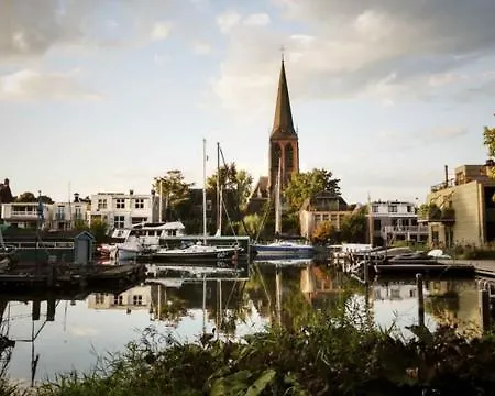 Your Own Floor In Authentic Picturesque Dikehouse Lägenhet *