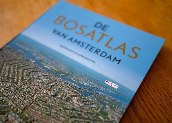 Gasthuis Your Own Floor In Authentic Picturesque Dikehouse - Dijkhuis181